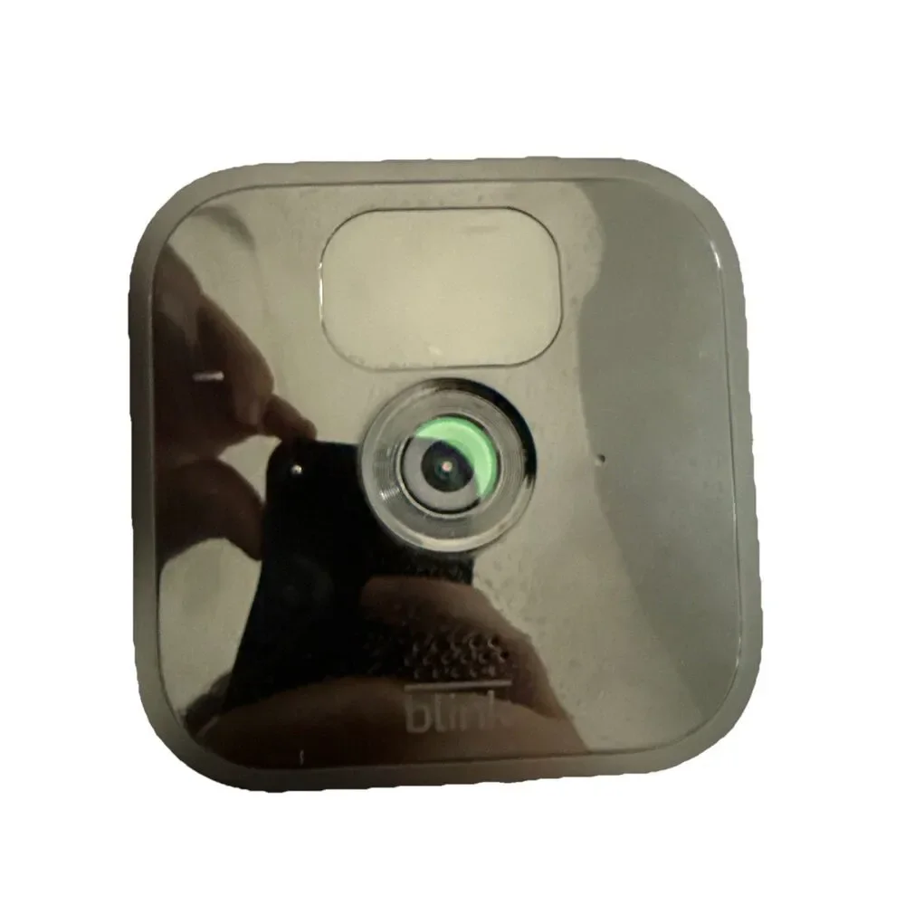 Blink BCM00400U Add-On Indoor/Outdoor Security Camera Black - Picture 1 of 7